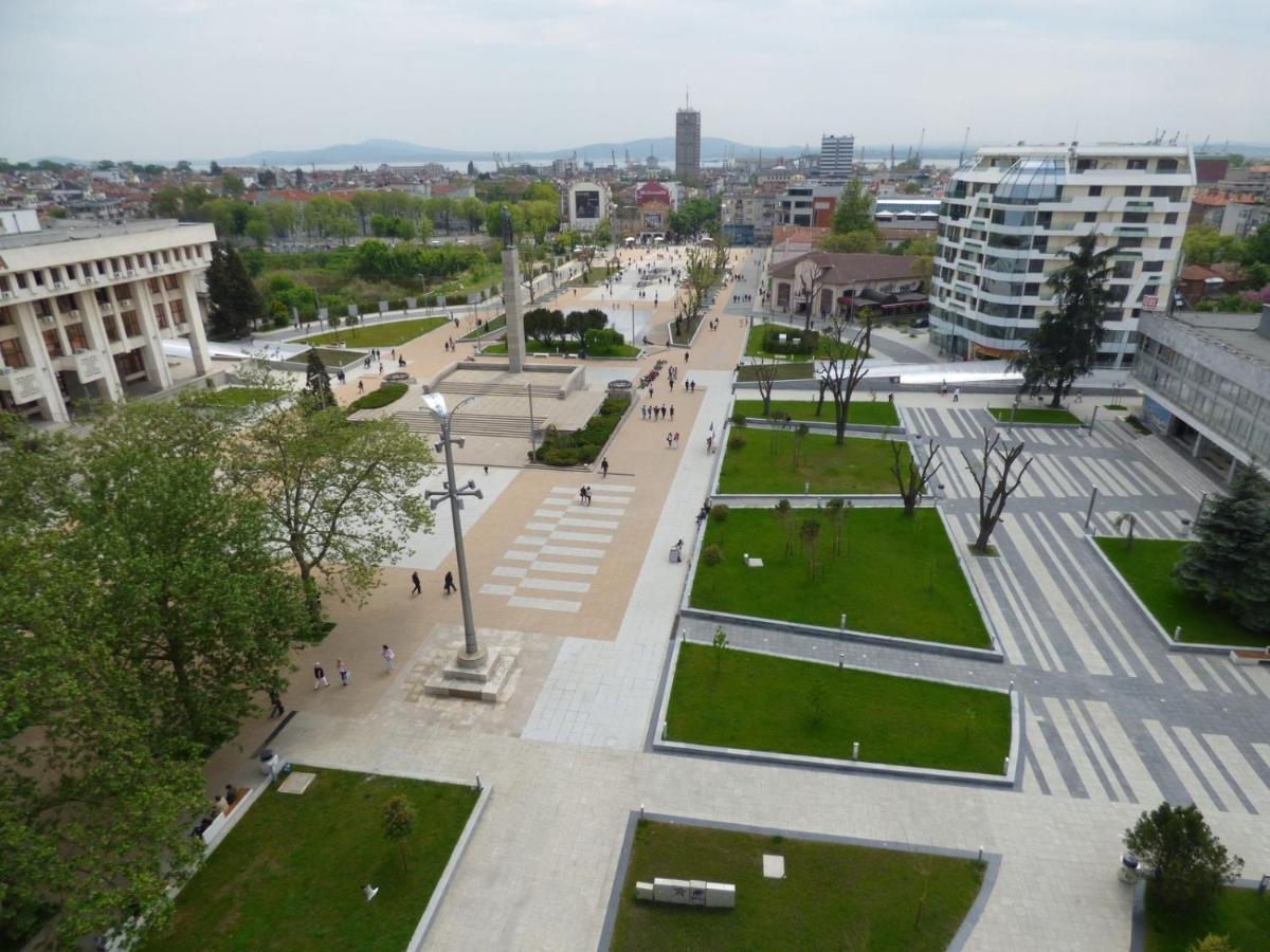 Avelov Art Apartment Burgaz Dış mekan fotoğraf
