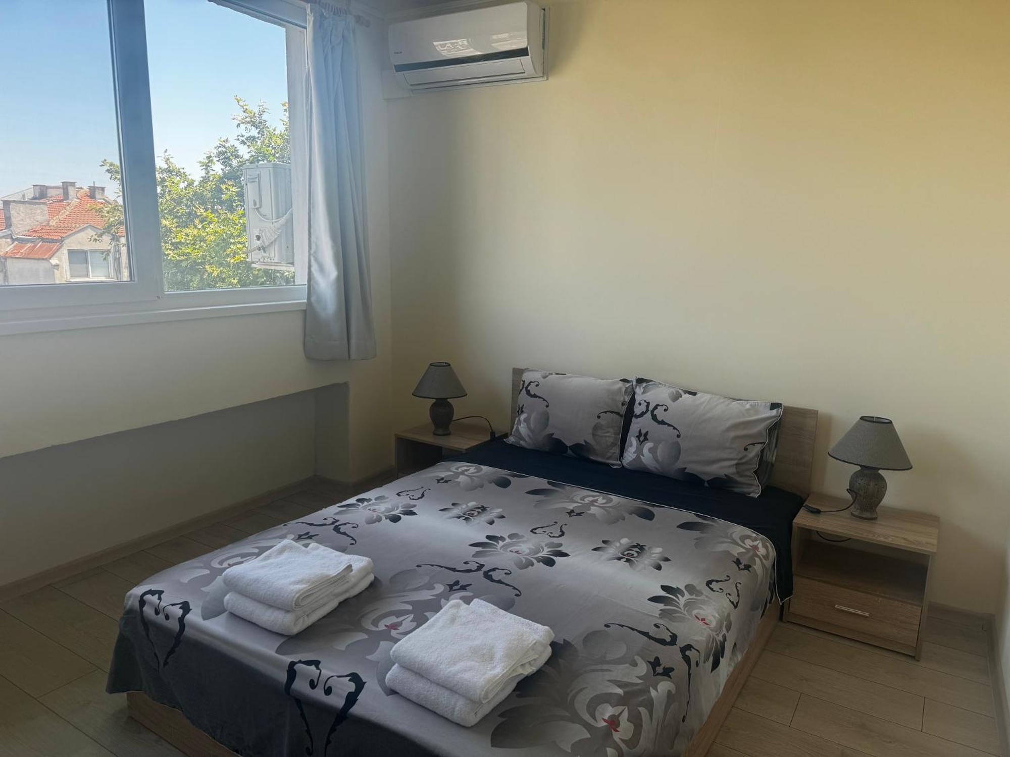Avelov Art Apartment Burgaz Dış mekan fotoğraf